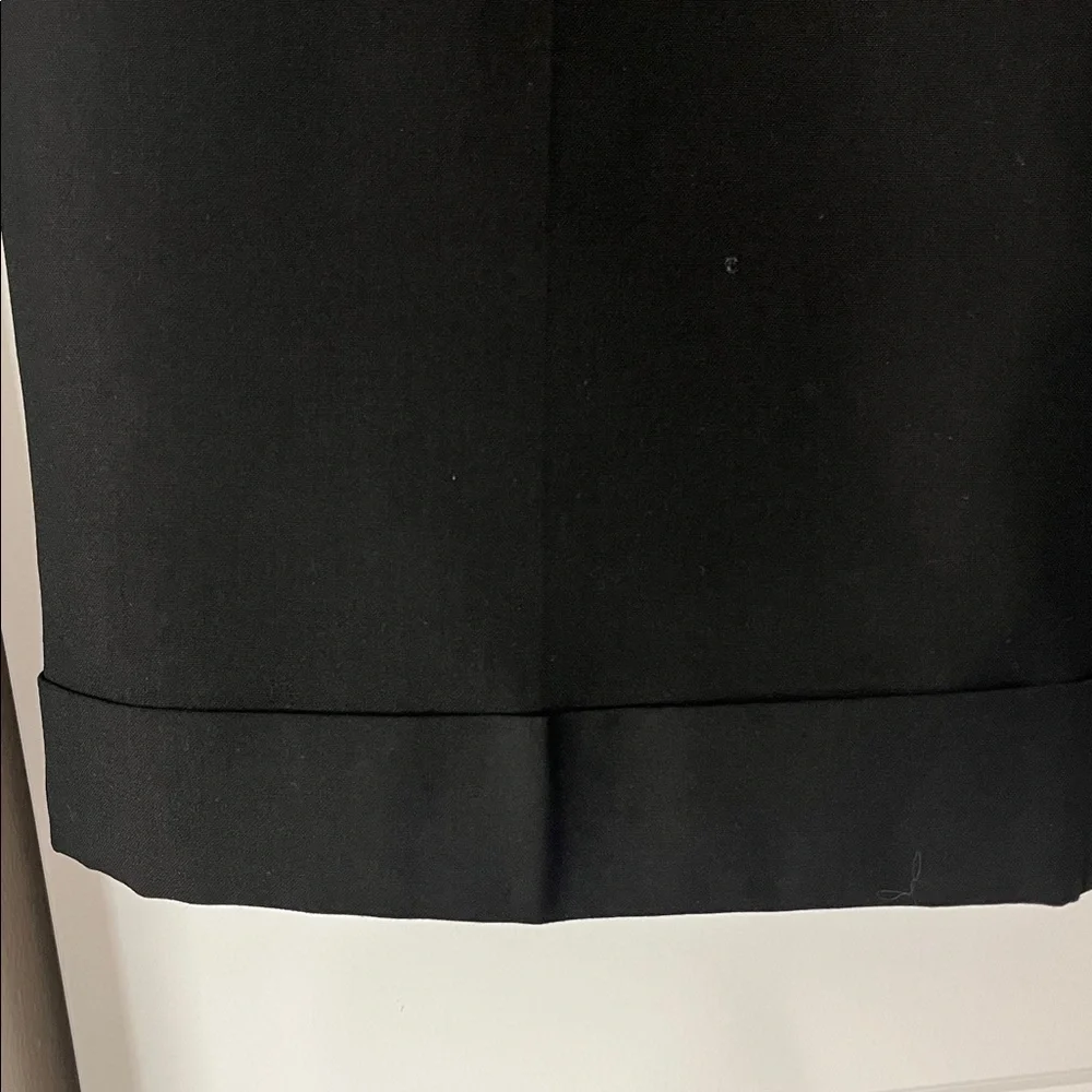 The Limited Black Button-Front Shorts - Picture 3 of 8